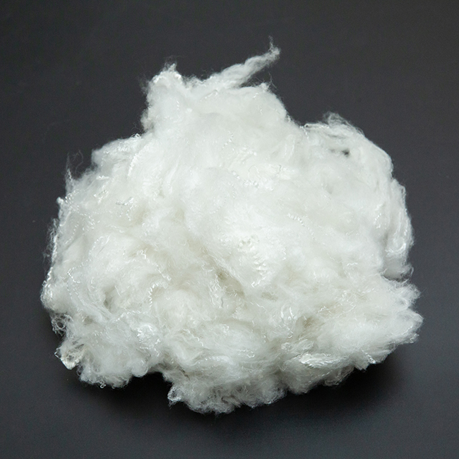 100% recycled solid polyester staple fiber 1.4Dx38mm (RW)